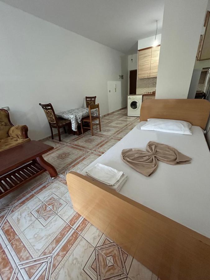 A&X Cozy And Tranquil Apartment - 24H Self Check-In Tirana Exterior photo